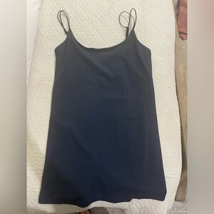 Abercrombie and finch traveler dress /athletic dress